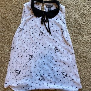Hot Topic Tank Top